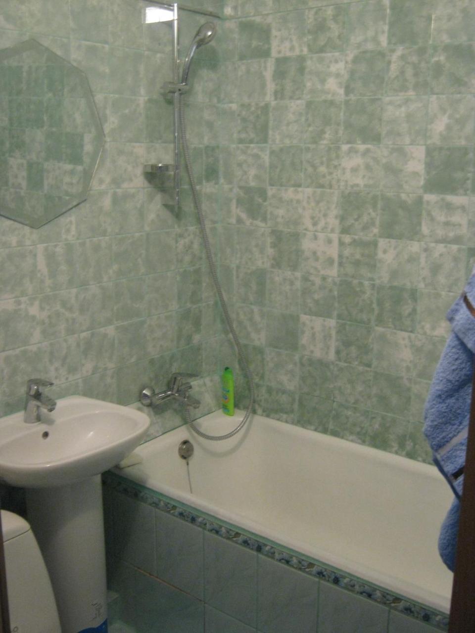 Apartment On Livoberezna Metro Station Київ Екстер'єр фото
